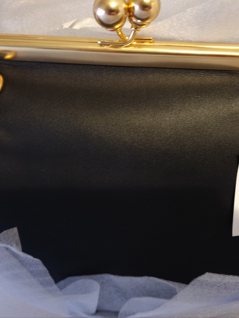 Handbag - Picture 10 of 12